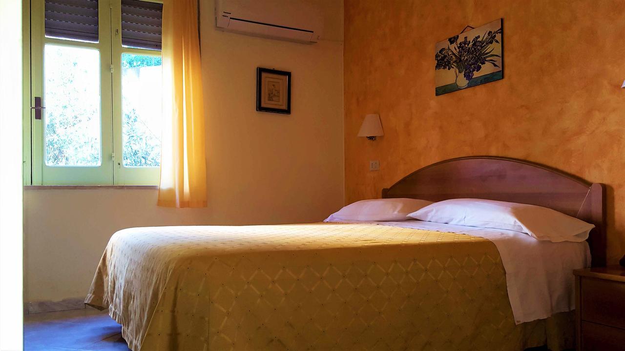 체팔루 Delle Rose B&B 외부 사진